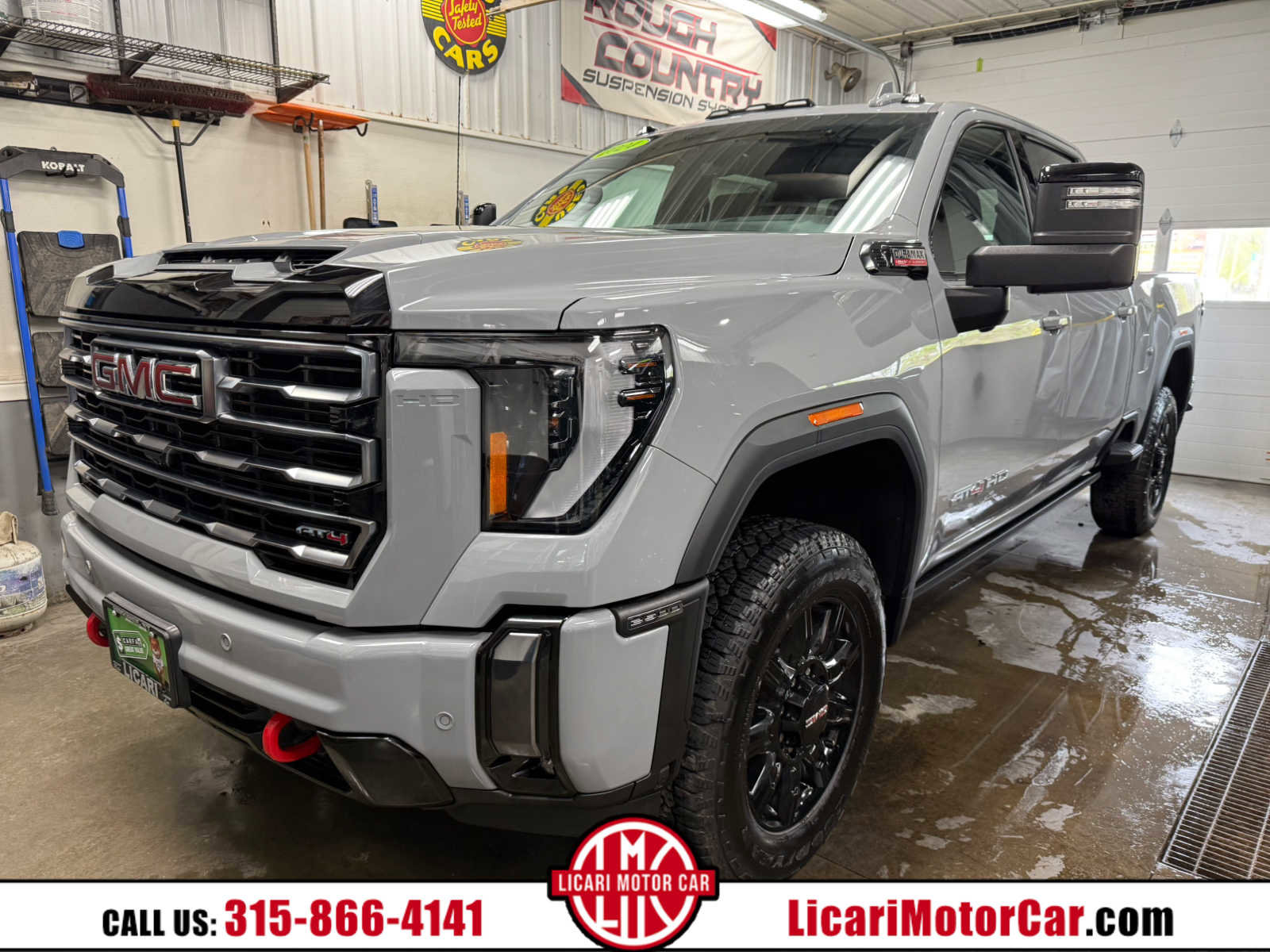 Used 2024 GMC Sierra 2500 AT4 w/ AT4 Premium Plus Package AWD/4WD image 1