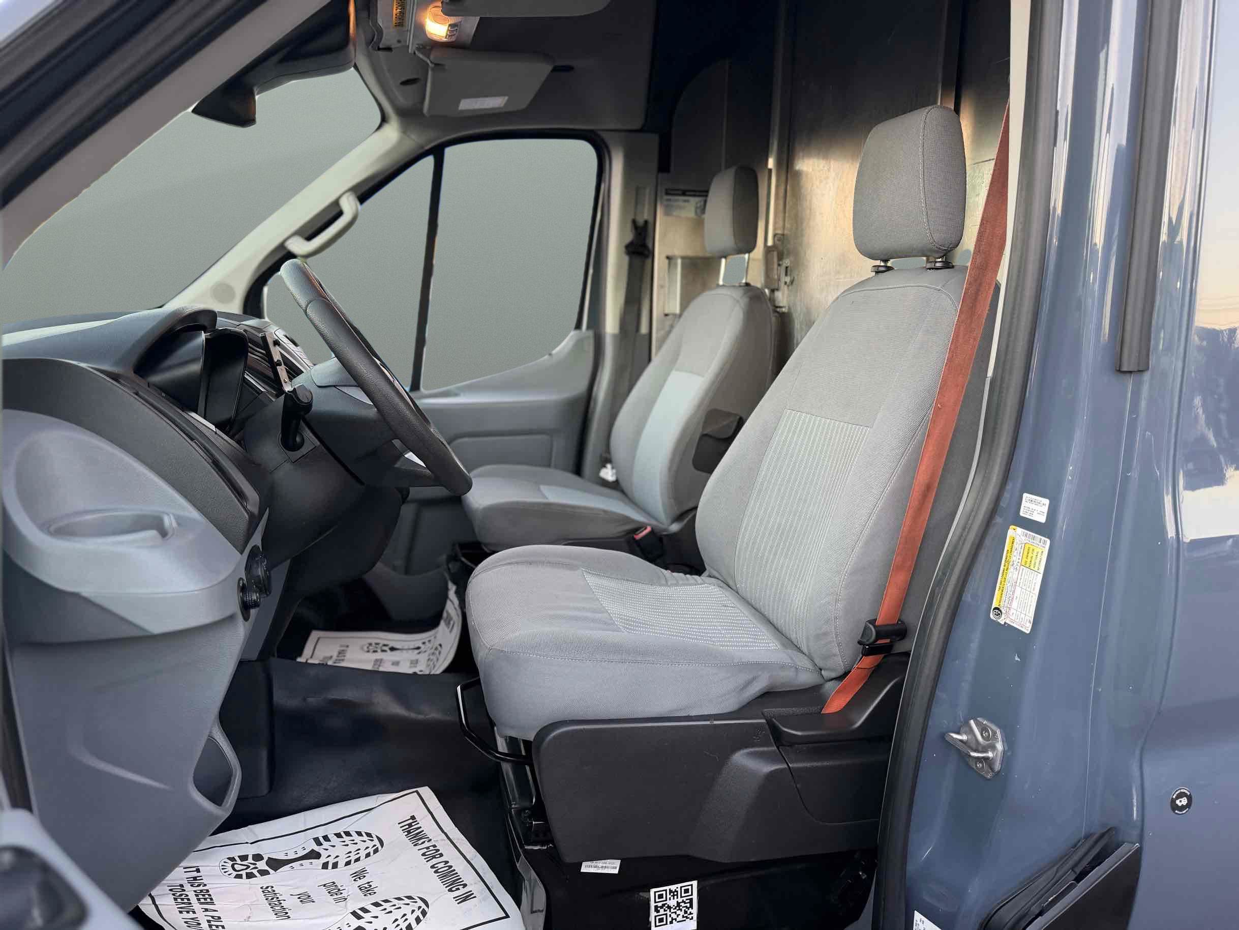 Used 2019 Ford Transit 250 148 High Roof Extended RWD image 13