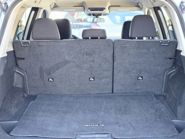 Certified 2023 Nissan Rogue SV image 30