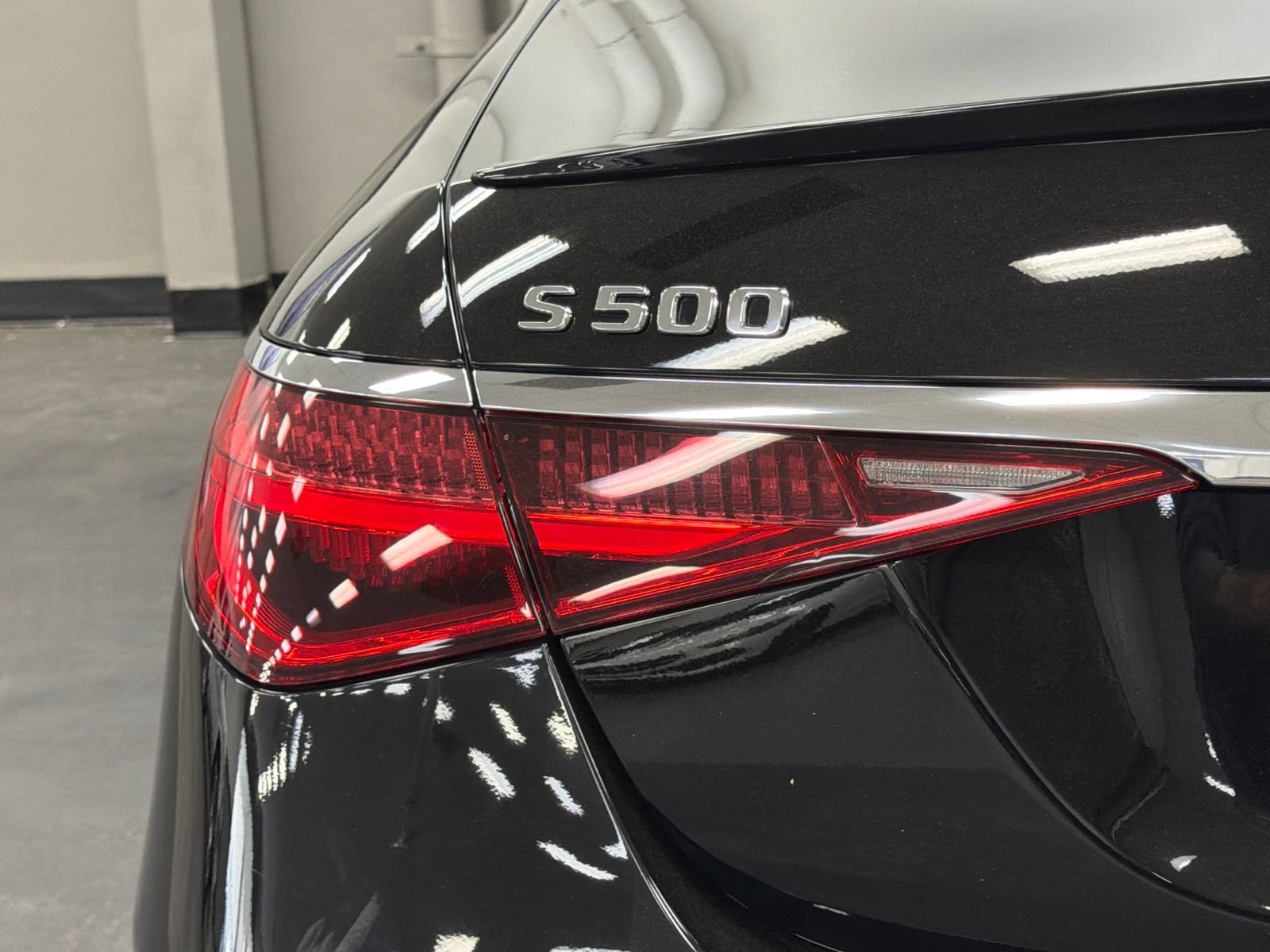 Certified 2022 Mercedes-Benz S 500 4MATIC image 14