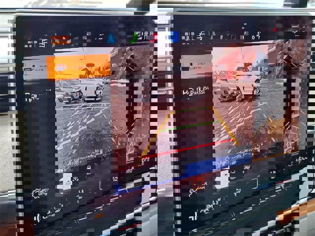 New 2025 Volkswagen ID. Buzz Pro S Plus image 18