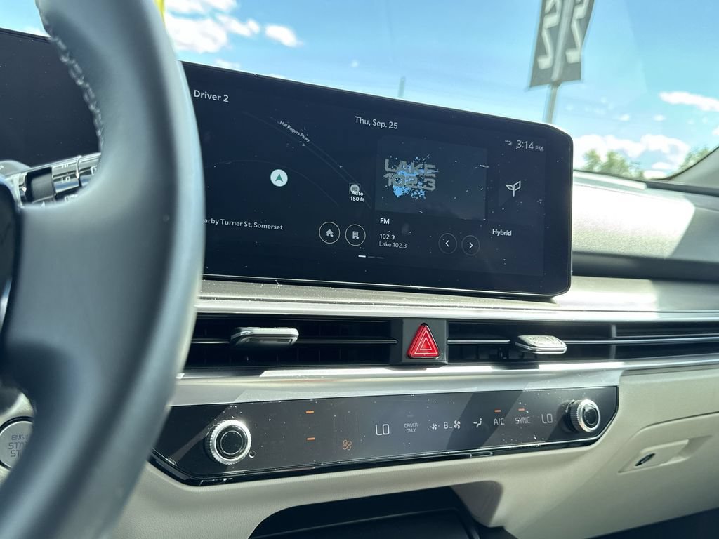 New 2025 Kia Sorento EX AWD/4WD image 22