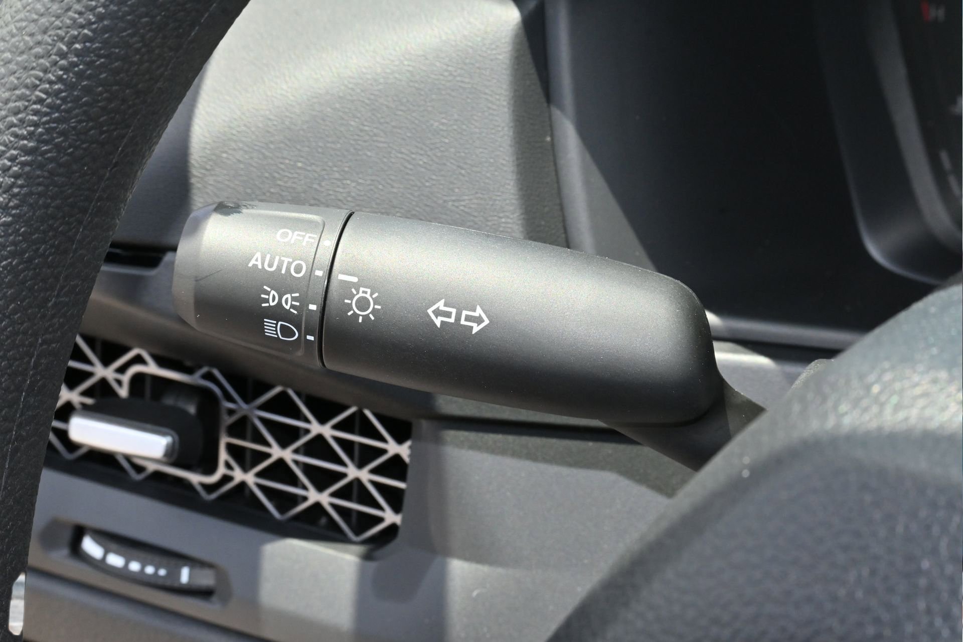 New 2025 Honda Accord SE image 26