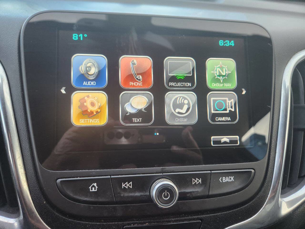 Used 2018 Chevrolet Equinox Premier AWD/4WD image 22