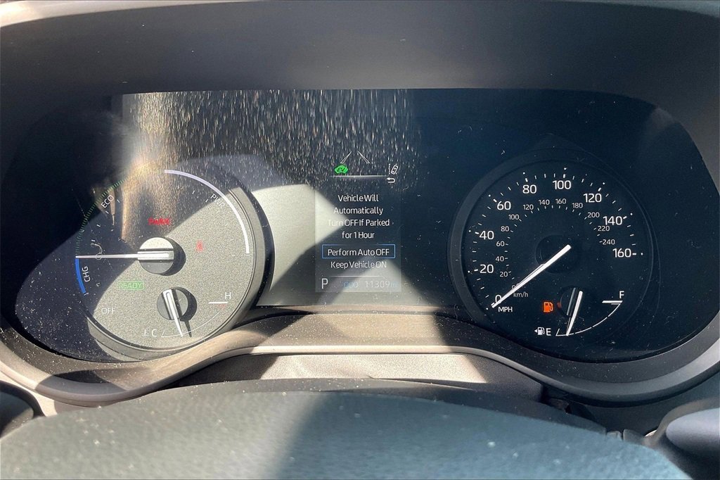 Used 2024 Toyota Sienna XSE image 20