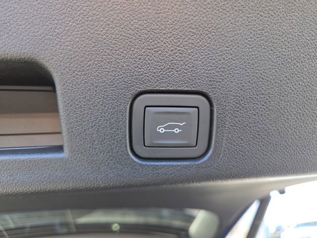 New 2026 Chevrolet Traverse LT w/ Driver Confidence Package image 17