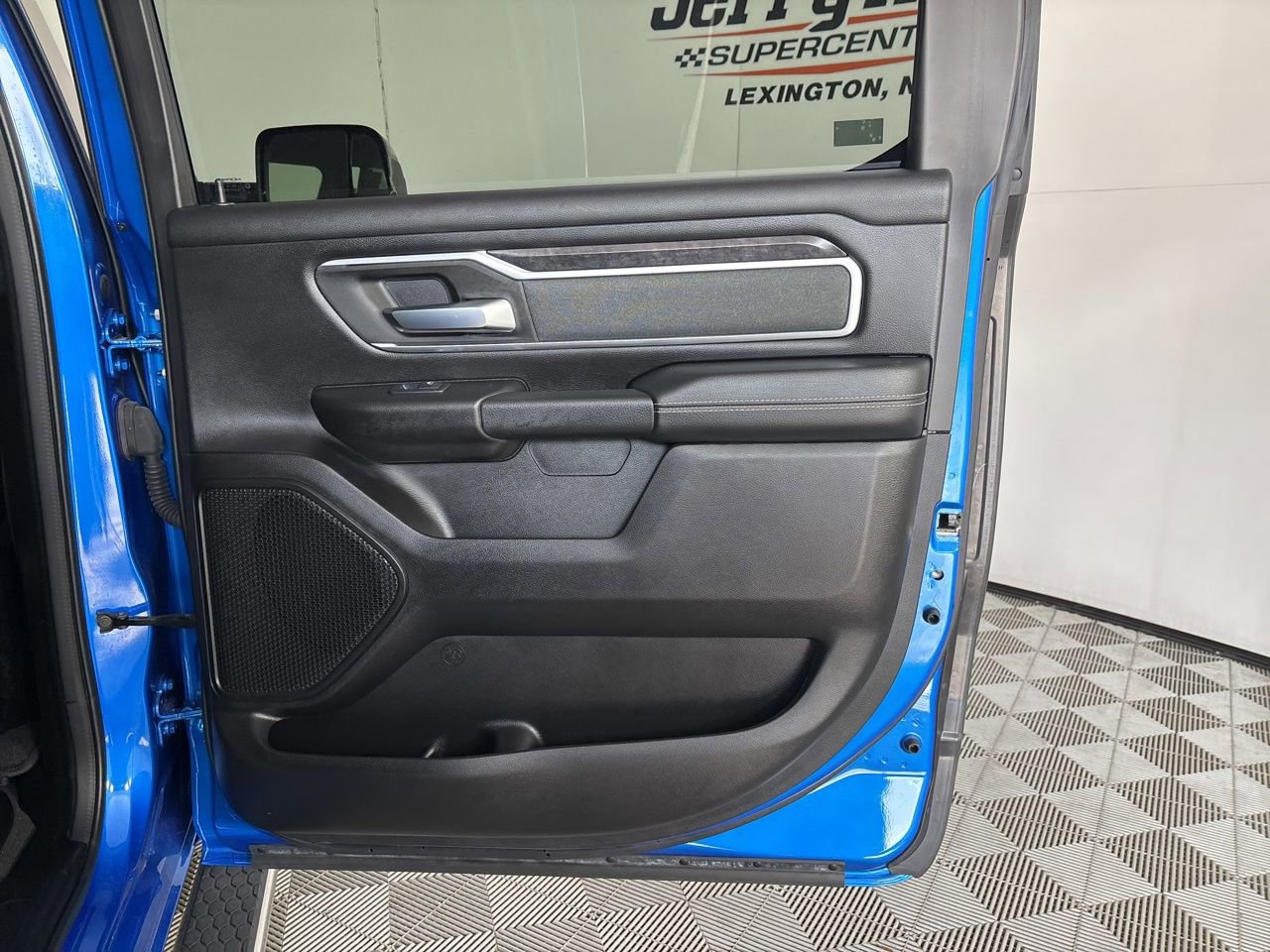 Used 2022 RAM 1500 Big Horn image 25
