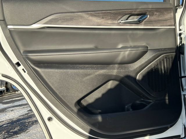 New 2025 Jeep Grand Cherokee L Limited image 35