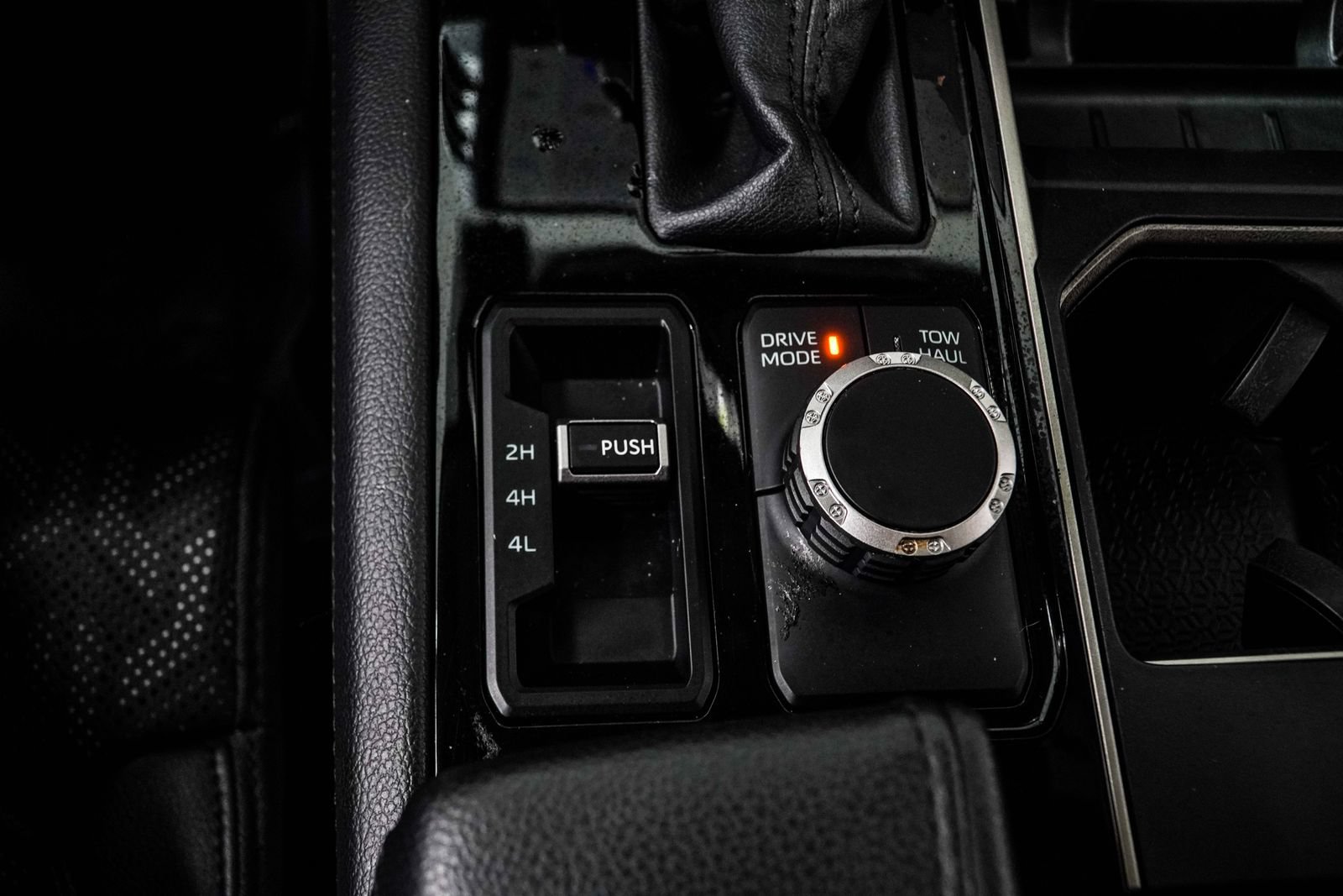 Used 2024 Toyota Tundra Limited AWD/4WD image 20