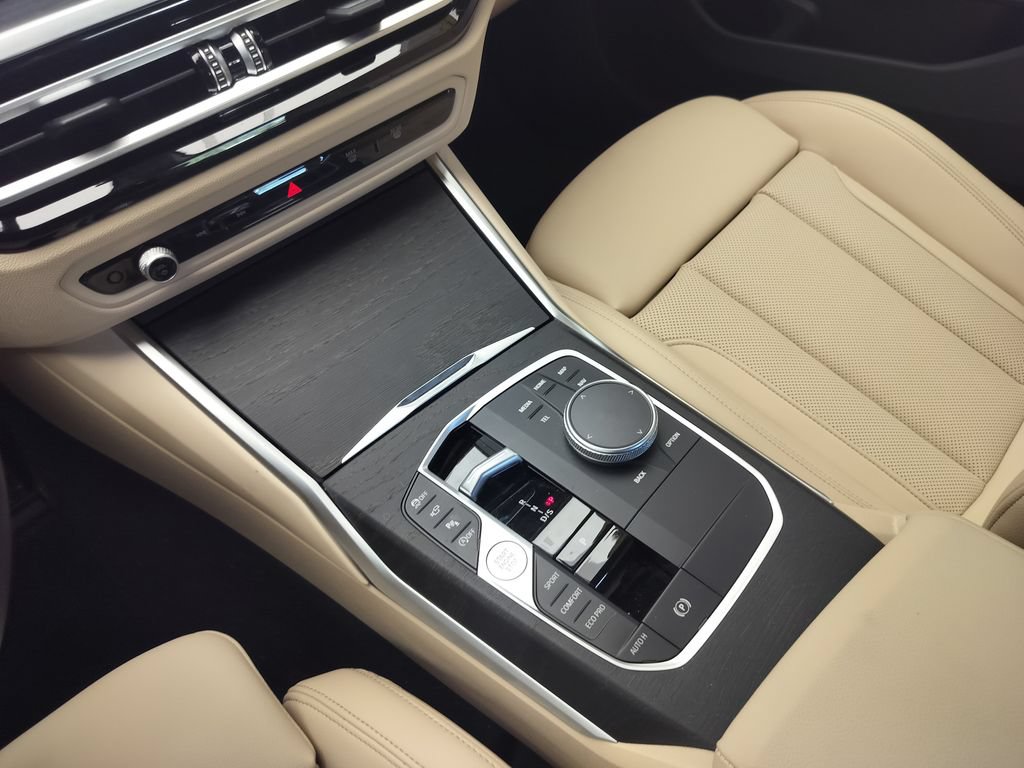 Certified 2024 BMW 330i Sedan w/ Premium Package RWD image 15