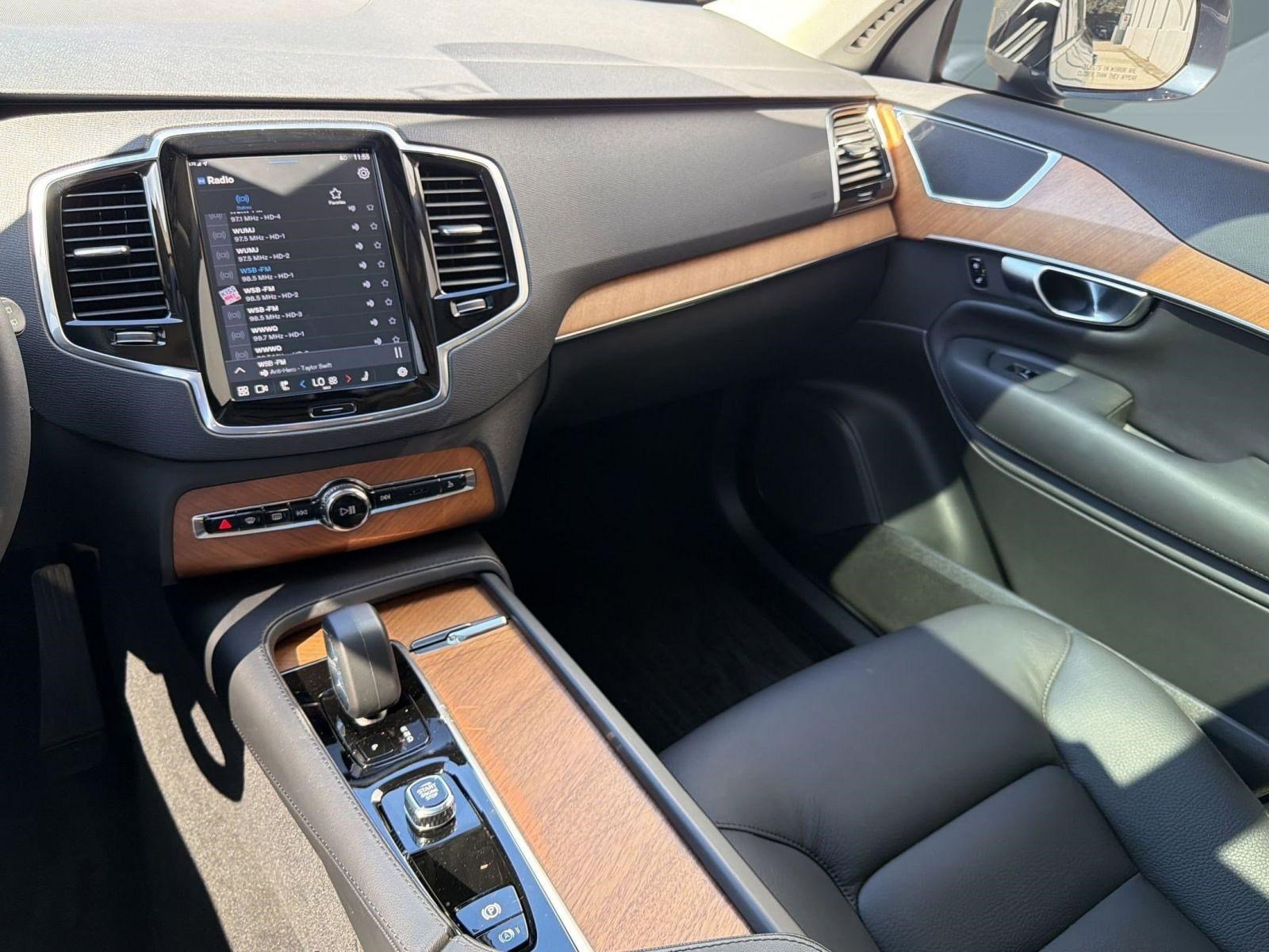 Certified 2023 Volvo XC90 B6 Plus w/ Protection Package Premier AWD/4WD image 27