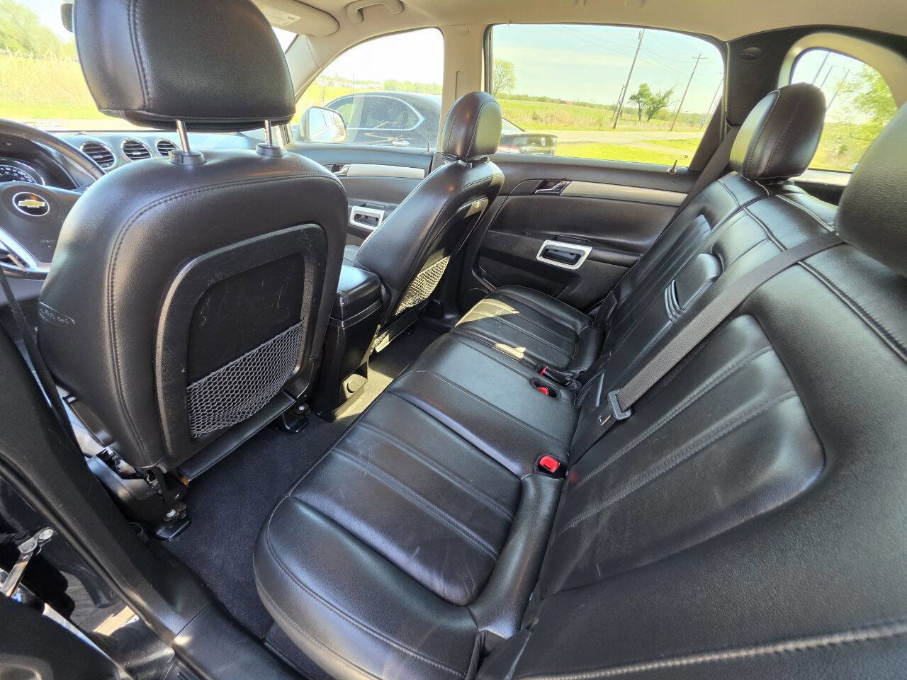 Used 2012 Chevrolet Captiva Sport LT w/ Convenience Package FWD image 4