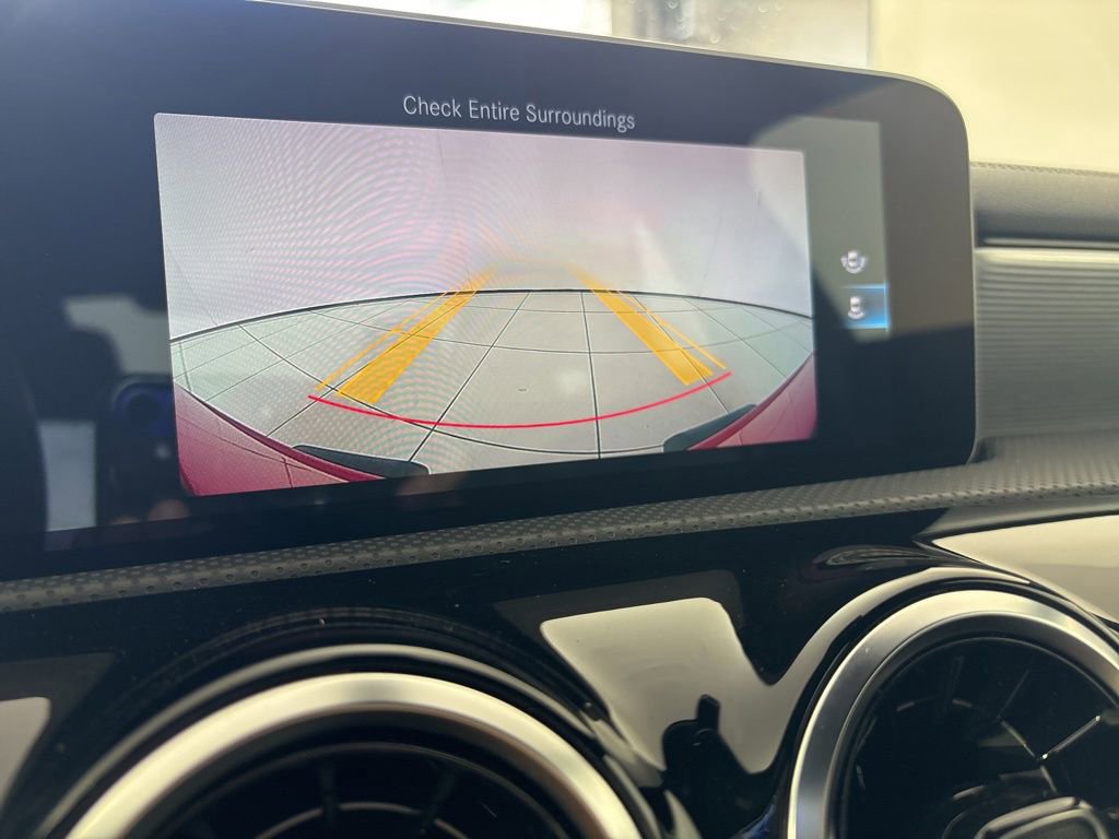 Used 2020 Mercedes-Benz CLA 250 4MATIC image 33