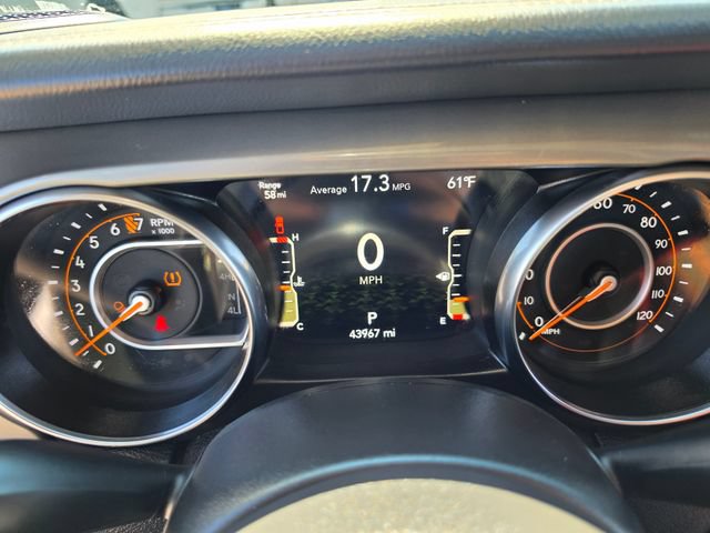 Used 2022 Jeep Gladiator Overland w/ Cold Weather Group AWD/4WD image 22