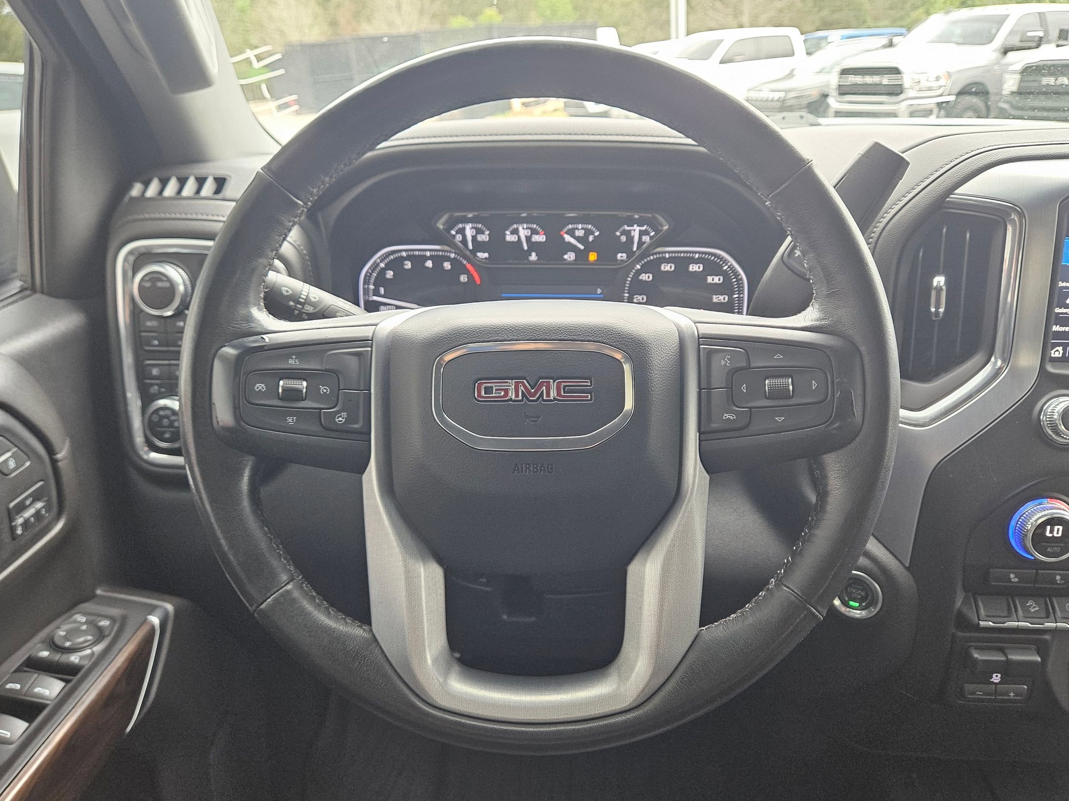 Used 2021 GMC Sierra 1500 SLT image 15