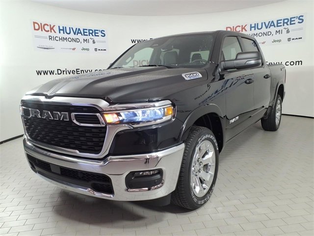 Used 2025 RAM 1500 Big Horn image 1