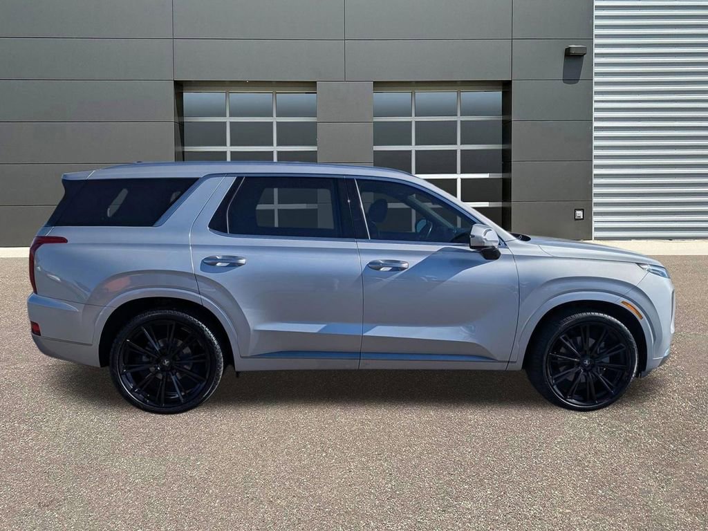 Used 2022 Hyundai Palisade Calligraphy w/ Cargo Package AWD/4WD image 4