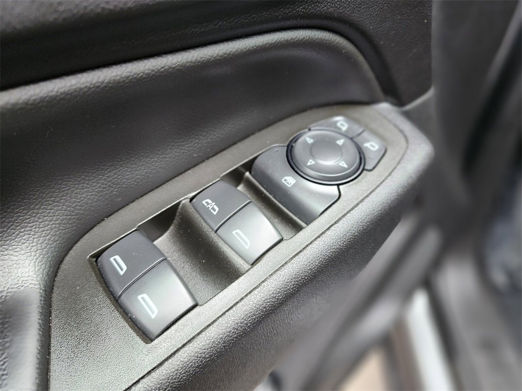 Used 2023 Chevrolet Equinox LT image 15