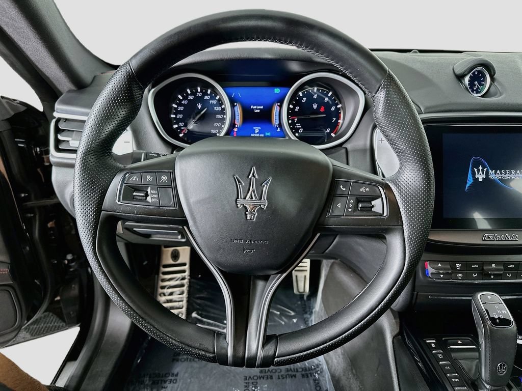 Used 2019 Maserati Ghibli GranSport RWD image 12