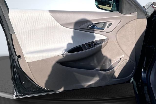 Used 2023 Chevrolet Malibu LT image 19