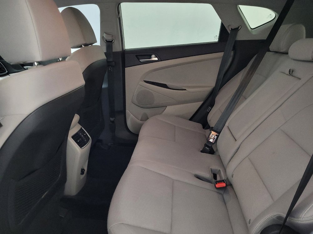 Used 2021 Hyundai Tucson SEL w/ Cargo Package FWD image 18