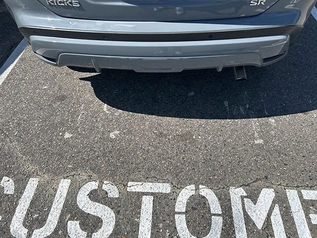 Certified 2021 Nissan Kicks SR w/ SR Premium Package image 11