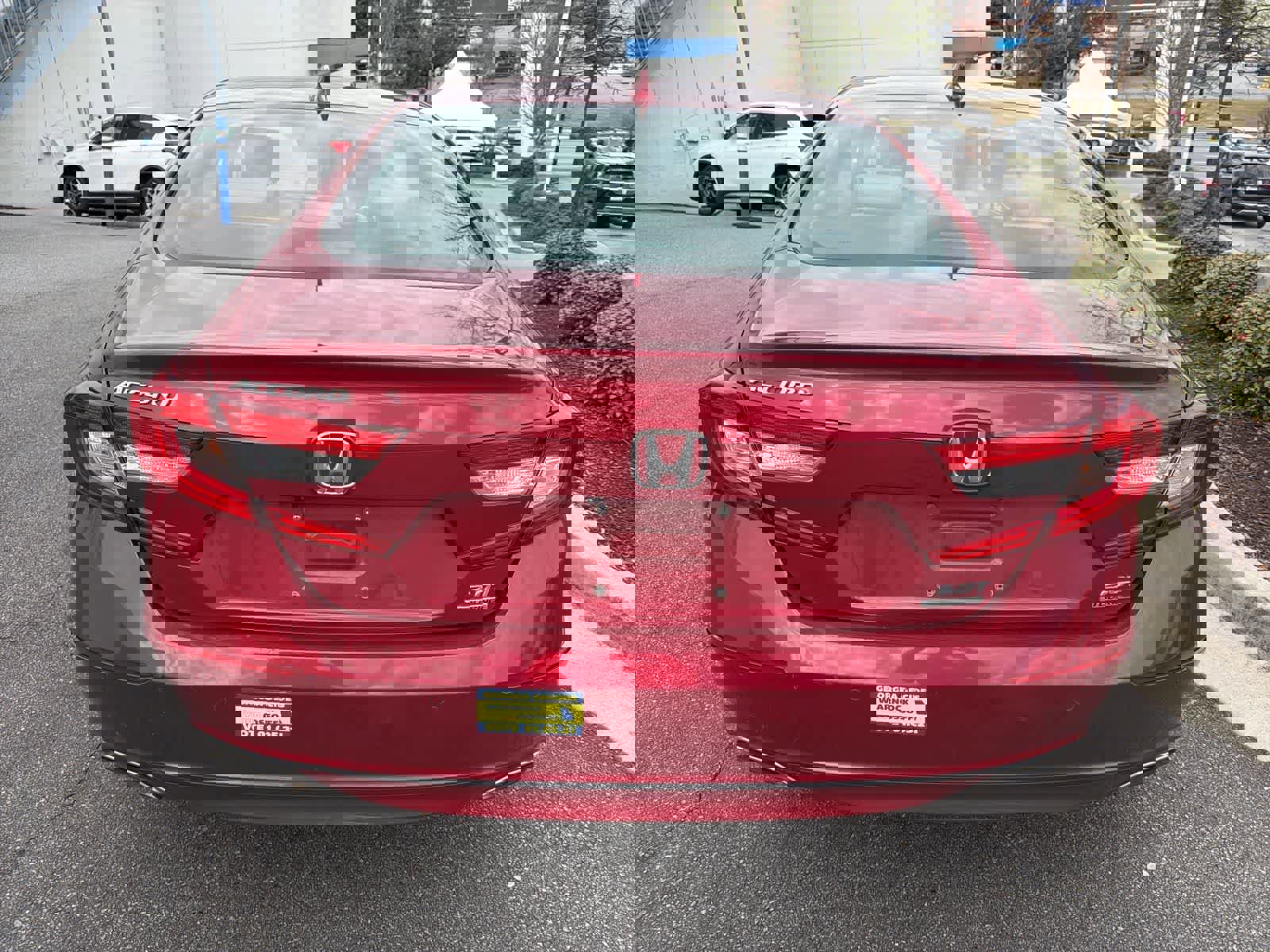 Used 2019 Honda Accord Touring image 9