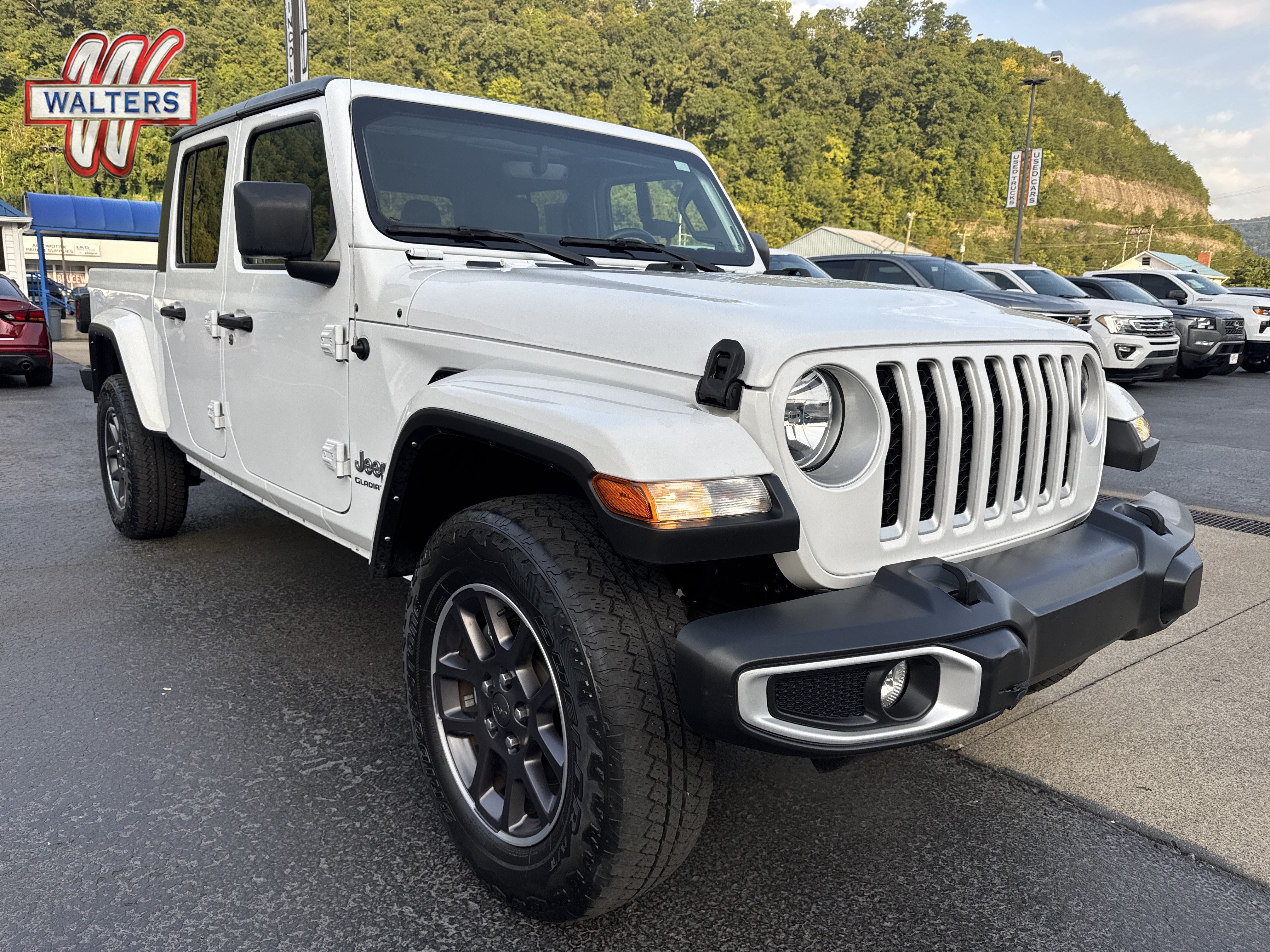 Used 2022 Jeep Gladiator Overland w/ Popular Equipment Package