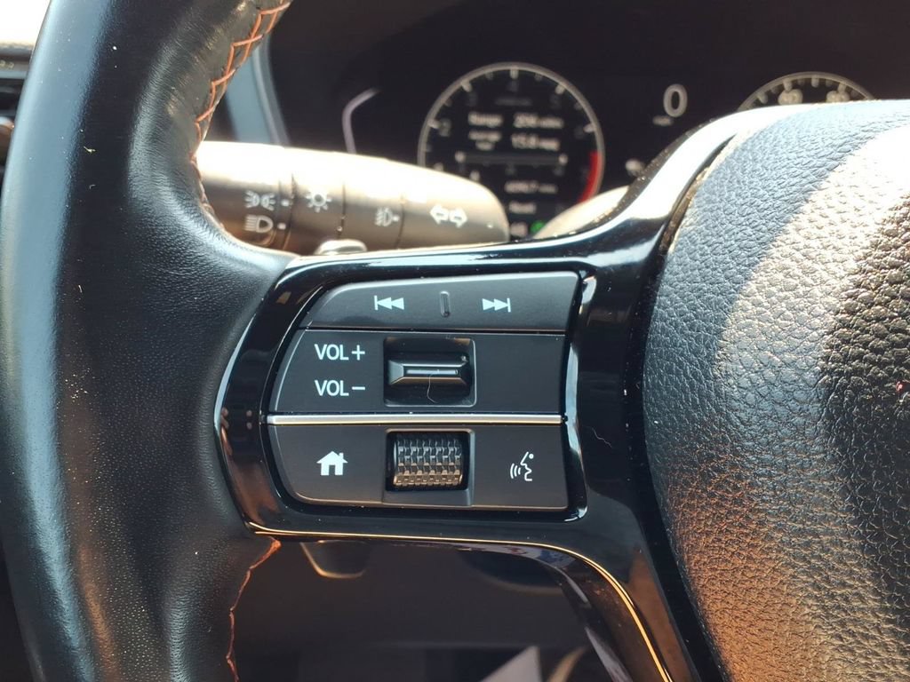 Used 2023 Honda Pilot TrailSport image 23