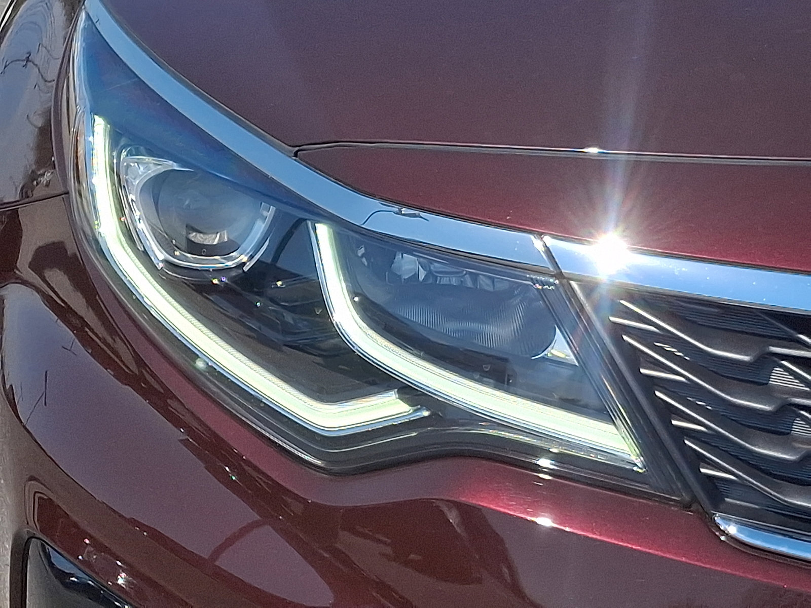 Used 2020 Kia Optima LX image 10