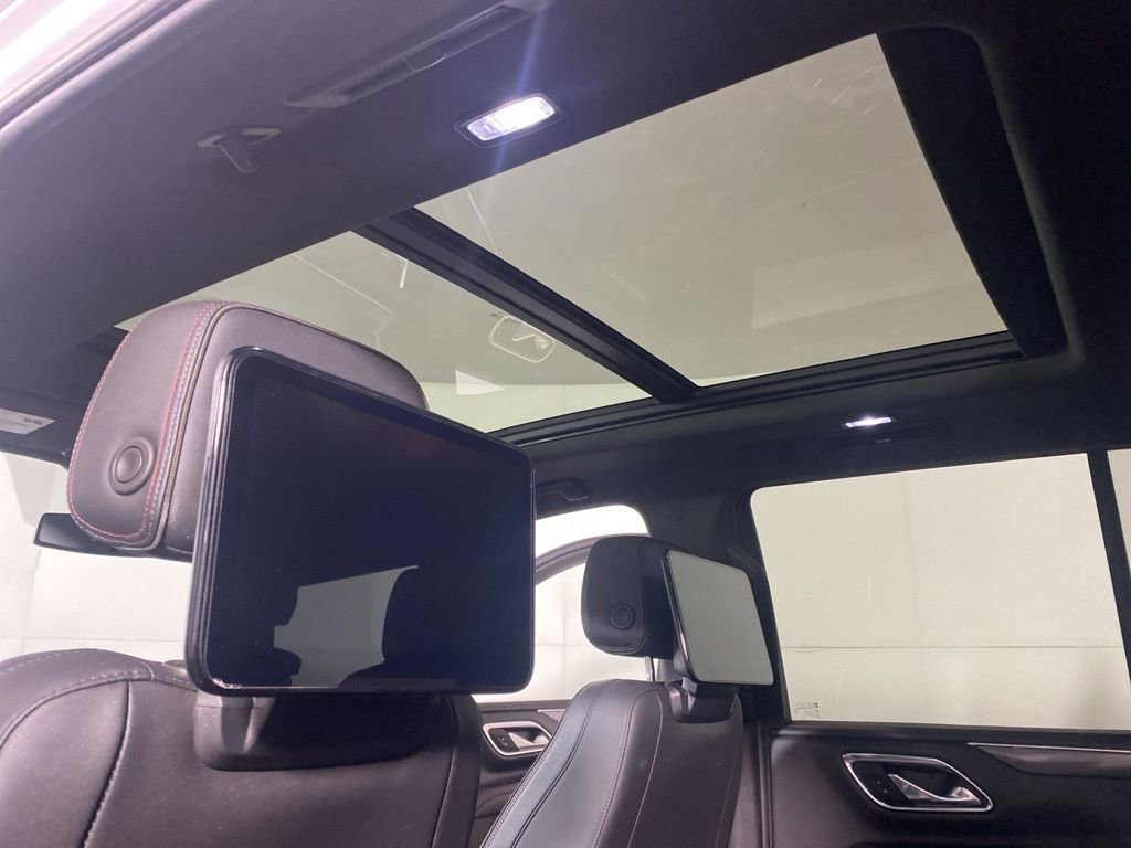 Used 2021 Chevrolet Tahoe RST w/ Luxury Package image 15