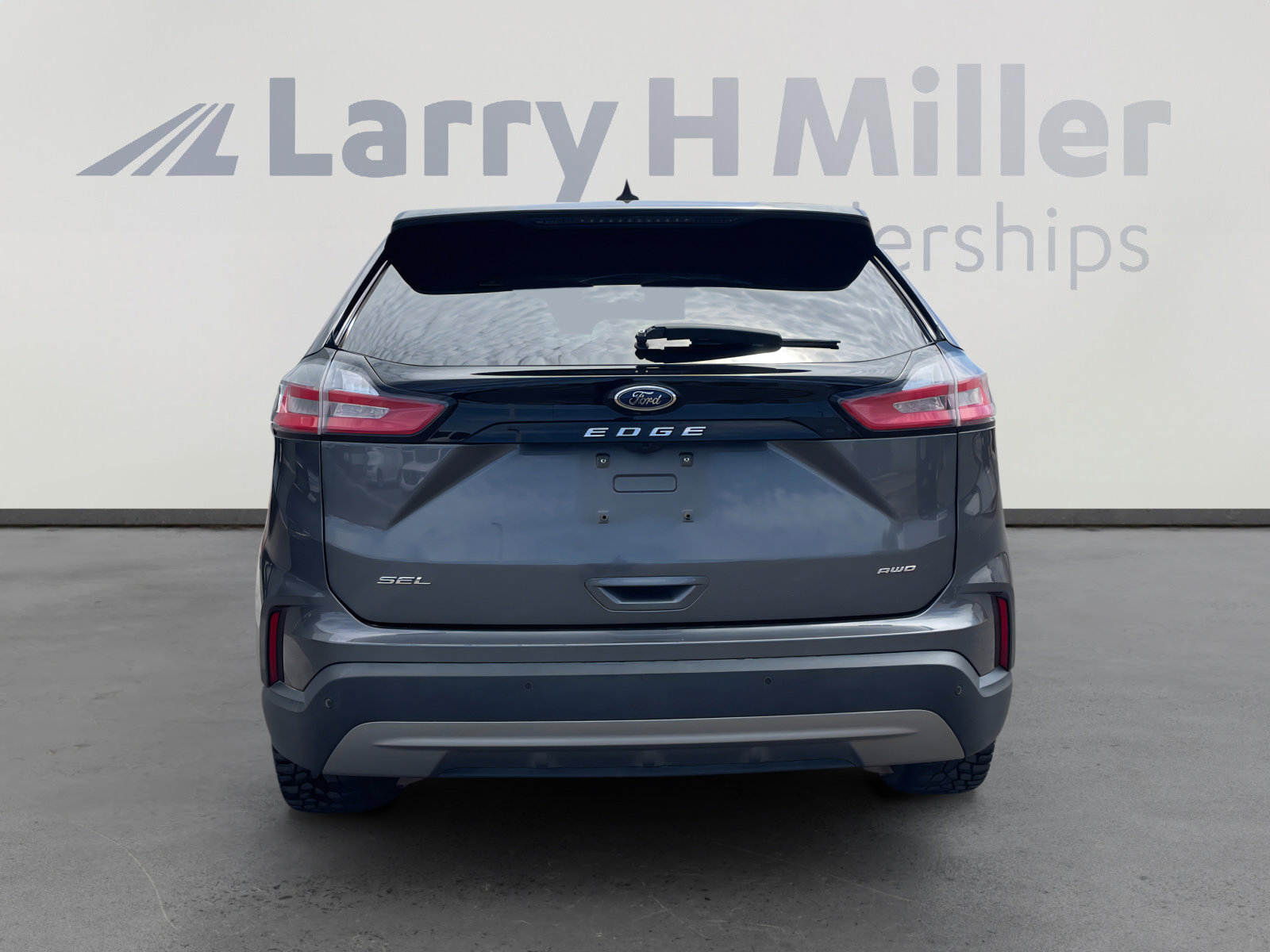 Used 2022 Ford Edge SEL AWD/4WD image 4