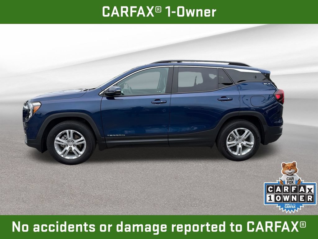 Certified 2022 GMC Terrain SLE w/ Driver Convenience Package FWD image 2