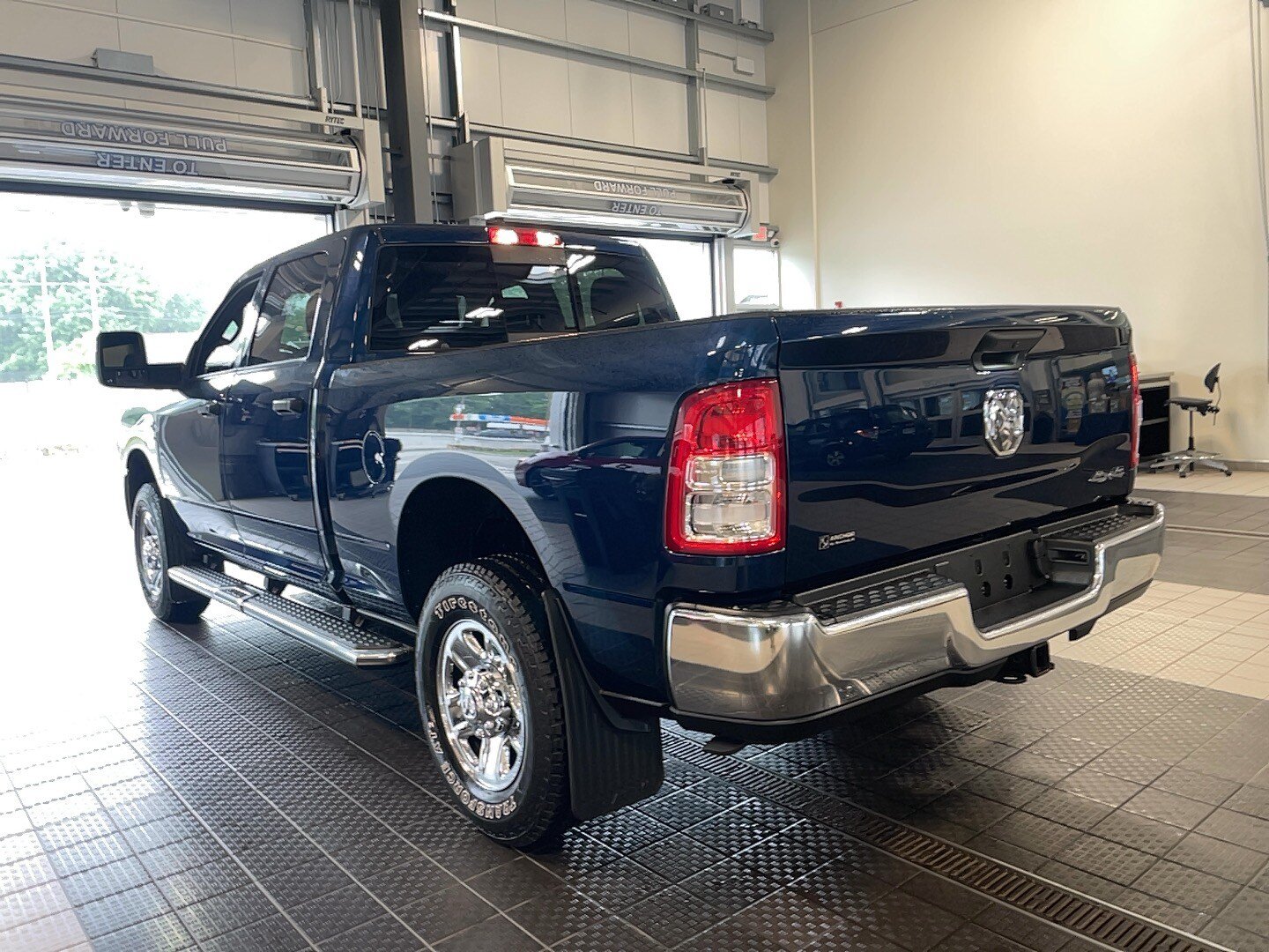 Used 2024 RAM 3500 Tradesman w/ Bed Utility Group AWD/4WD image 15