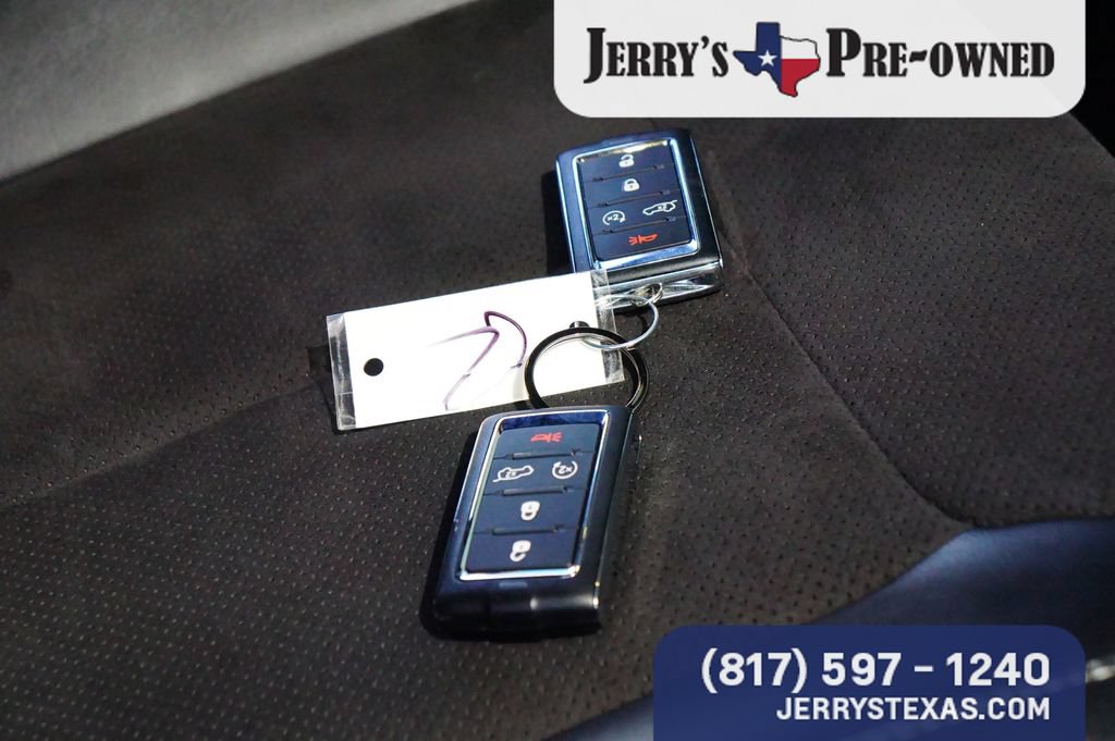 Used 2023 Jeep Grand Cherokee L Laredo AWD/4WD image 26