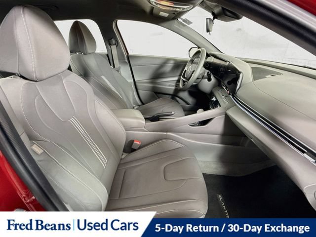 Used 2024 Hyundai Elantra SEL FWD image 32