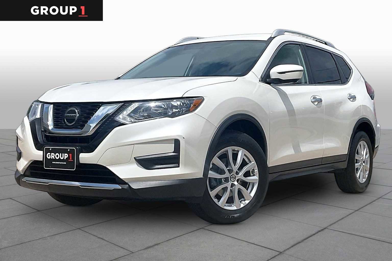 Used 2018 Nissan Rogue SV w/ Premium Package image 1