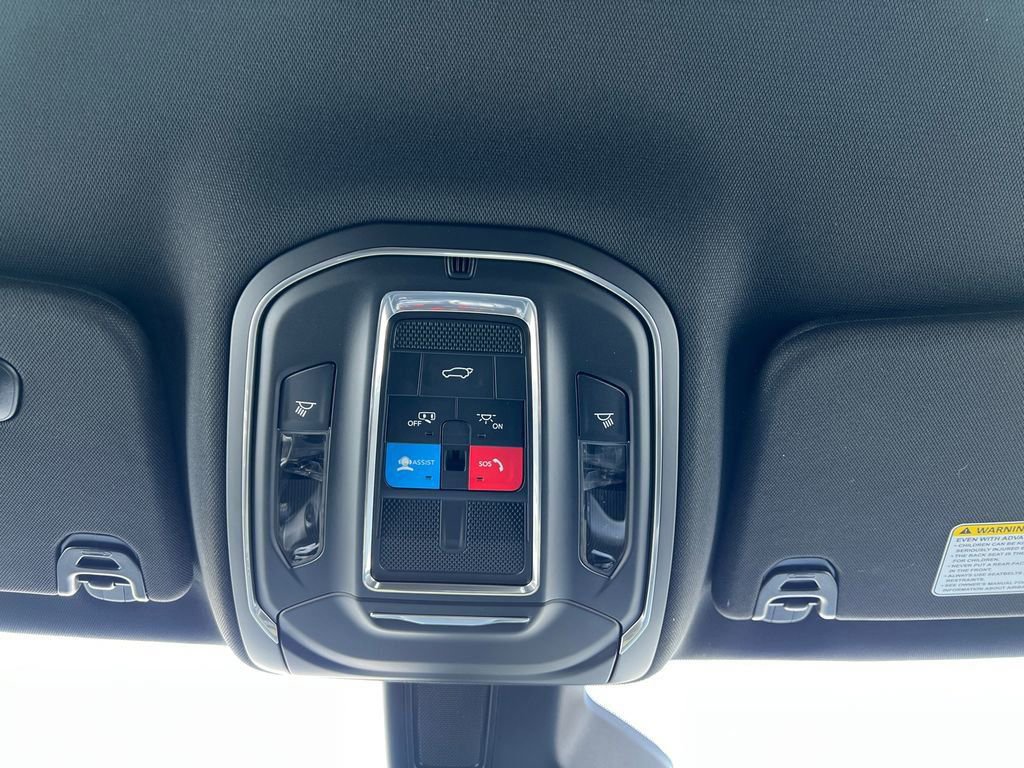 New 2026 Jeep Grand Wagoneer 4WD w/ HD Trailer Tow Package image 45