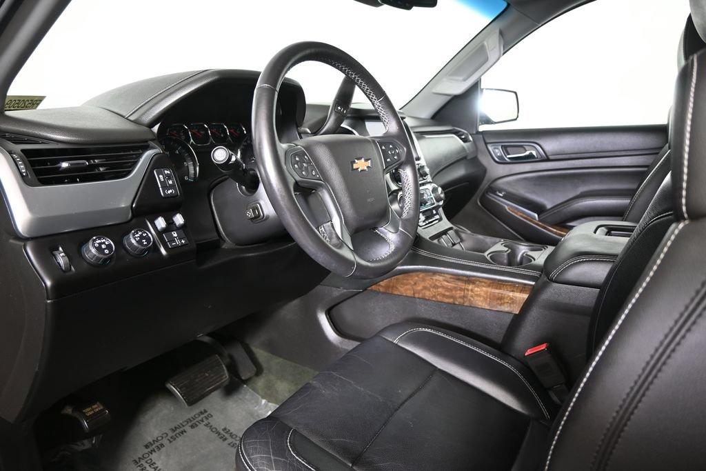 Used 2015 Chevrolet Tahoe LT w/ Luxury Package AWD/4WD image 24