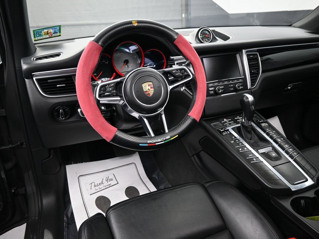 Used 2015 Porsche Macan S image 23