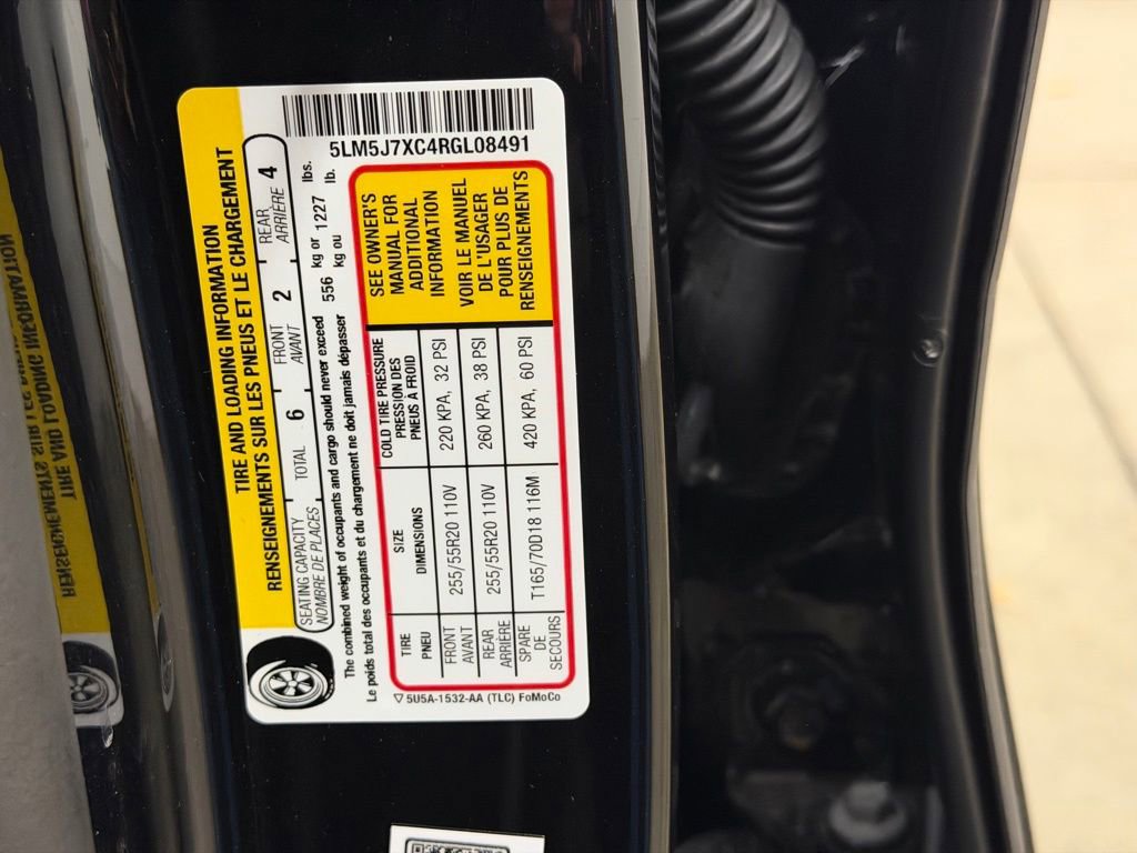 Used 2024 Lincoln Aviator Reserve image 30