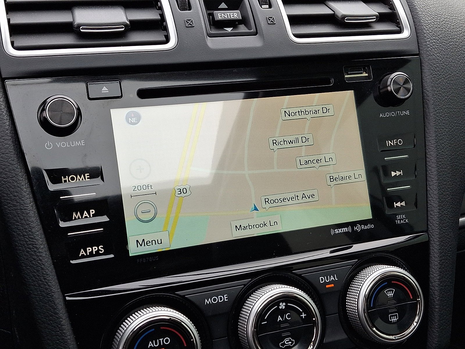 Used 2017 Subaru Forester 2.5i Touring image 18