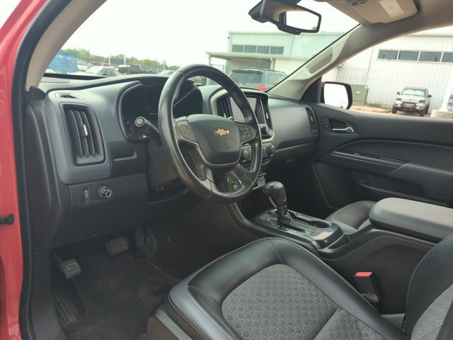 Used 2015 Chevrolet Colorado Z71 image 9