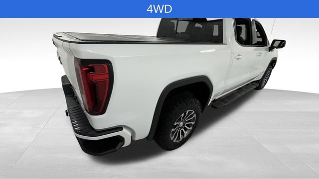 Used 2022 GMC Sierra 1500 AT4 w/ Technology Package AWD/4WD image 3