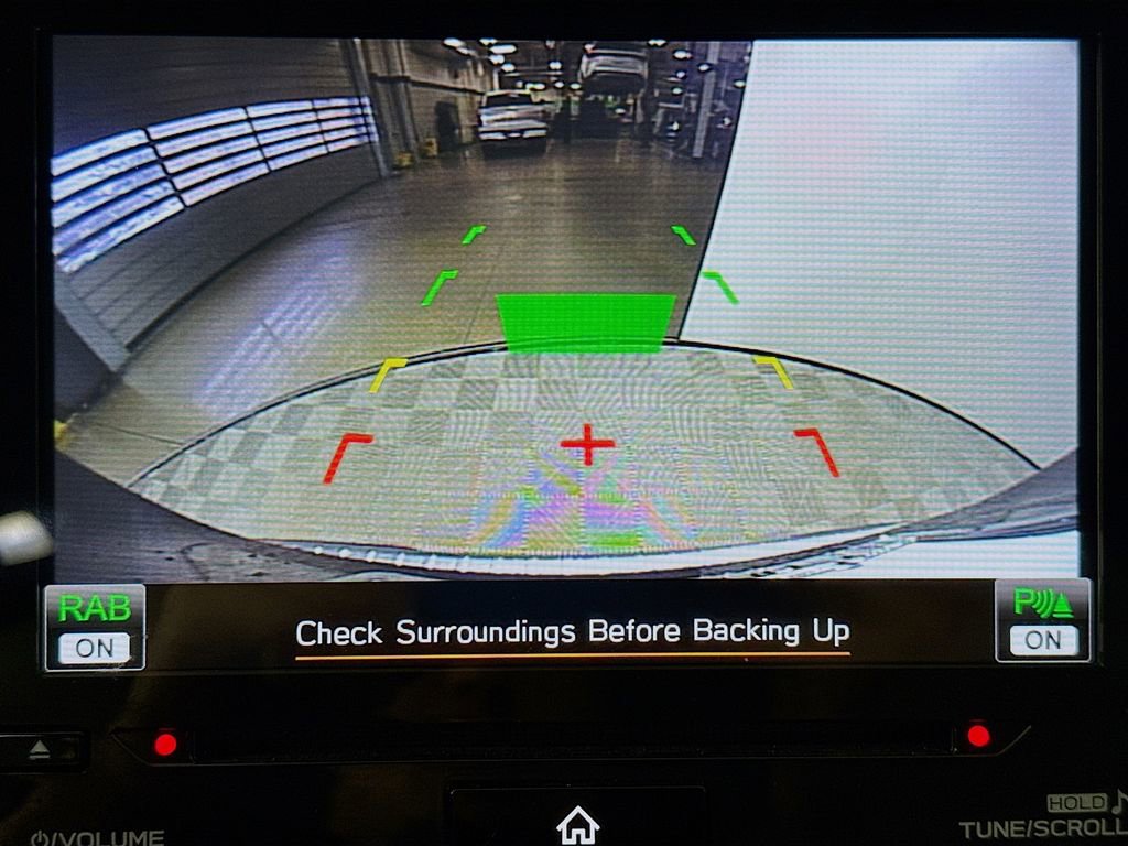 Used 2020 Subaru Ascent Limited w/ Popular Package #3 image 13