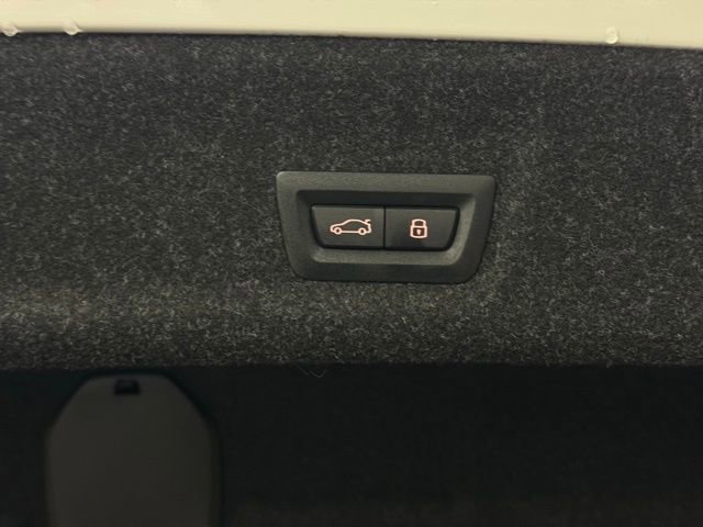 New 2026 BMW 330i xDrive Sedan w/ Premium Package image 11