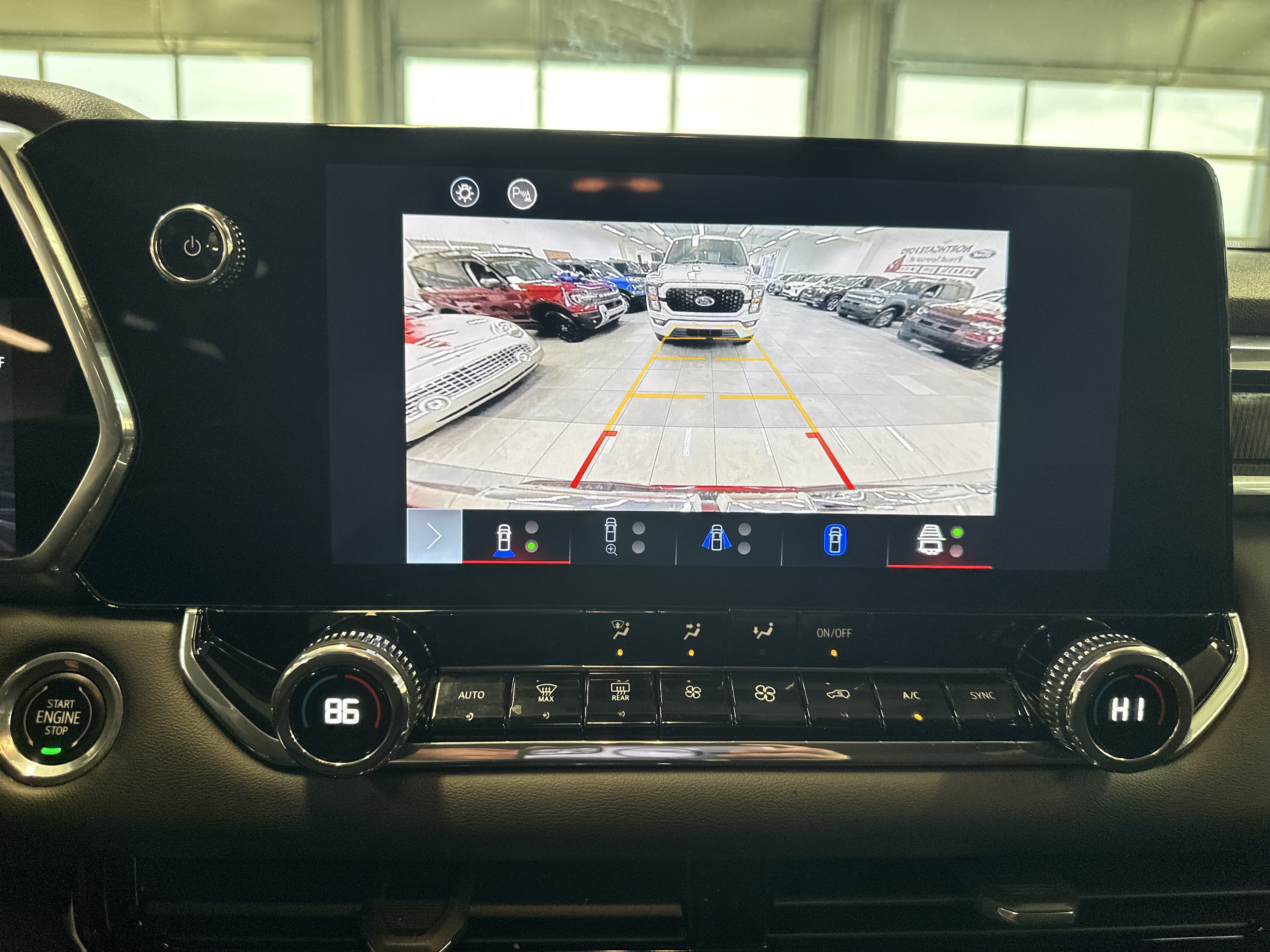 Used 2023 GMC Canyon Elevation w/ Convenience Package image 27