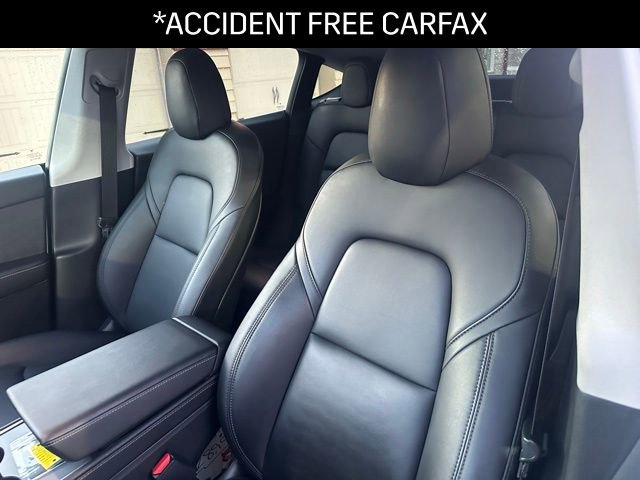 Used 2022 Tesla Model Y Long Range image 2