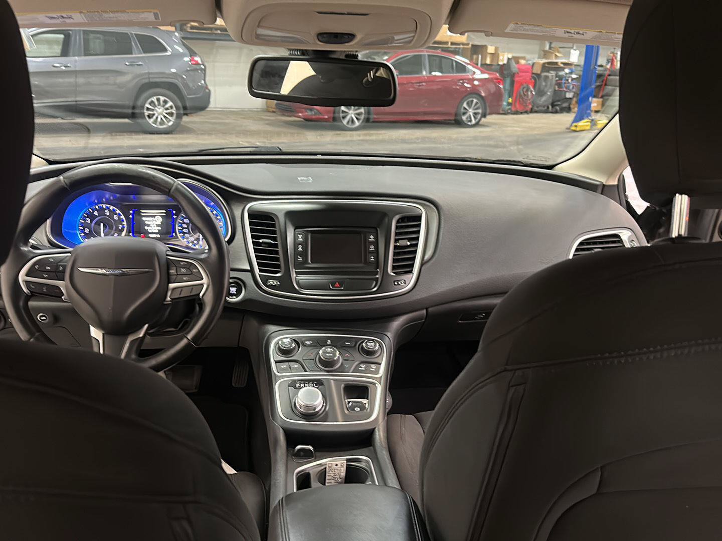 Used 2016 Chrysler 200 Limited w/ Convenience Group FWD image 26