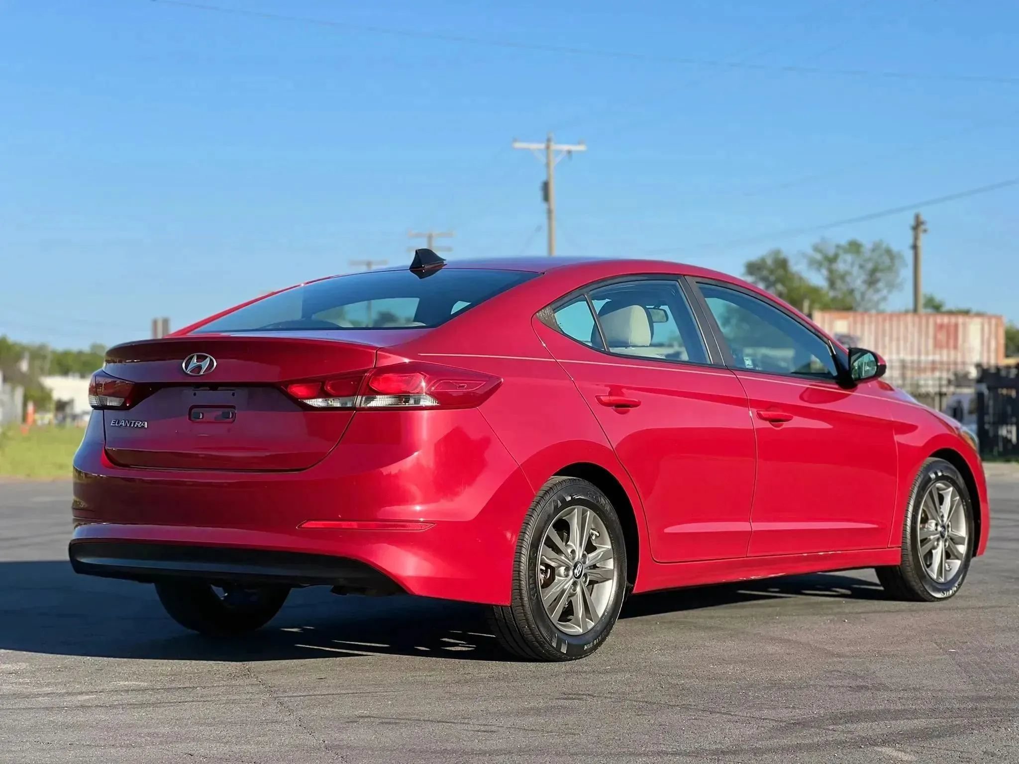 Used 2018 Hyundai Elantra SEL FWD image 5